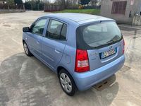 Usata Kia Picanto 65 CV (47 kW) 2007 Azzurro Utilitaria