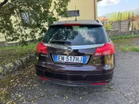 Usata Opel Insignia 160 CV (117 kW) 2012 Marrone Station wagon