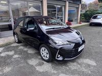 Usata Toyota Yaris Hybrid Active 73 CV (53 kW) 2019 Nero Berlina
