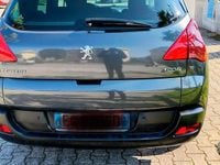 Usata Peugeot 3008 Premium 109 CV (80 kW) 2011 Grigio Station wagon