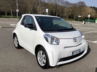 Käytetty Toyota iQ 68 HP (50 kW) 2013 Valkoinen Viistoperä