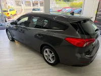 Usata Ford Focus ST-Line 120 CV (88 kW) 2019 Grigio Station wagon