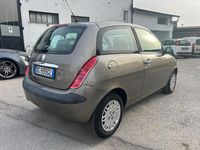 Usata Lancia Ypsilon 60 CV (44 kW) 2006 Marrone Utilitaria