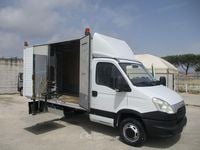 Usata Iveco Daily 106 CV (77 kW) 2012 Bianco