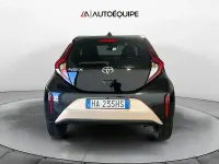 Usata Toyota Aygo X Trend 72 CV (52 kW) 2025 Beige SUV