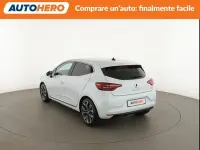 Usata Renault Clio Intens 140 CV (102 kW) 2021 Bianco Utilitaria