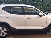 Usata Volvo XC40 Momentum 2021 Bianco SUV