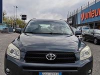 Usata Toyota RAV4 Luxury 177 CV (130 kW) 2006 Grigio SUV