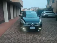 Usata Renault Scénic 110 CV (80 kW) 2015 Nero Monovolume
