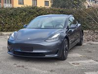 Usata Tesla Model 3 152 kW (208 CV) 2021 Grigio Berlina