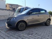 Usata Lancia Ypsilon S 69 CV (50 kW) 2024 Grigio Utilitaria