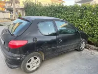 Usata Peugeot 206 60 CV (44 kW) 2004 Nero Berlina