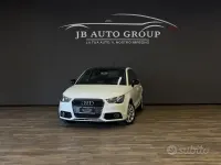 Usata Audi A1 Comfort 105 CV (77 kW) 2013 Bianco Utilitaria