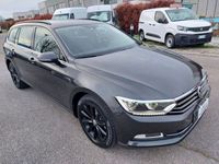 usata VW Passat Variant 1.6 TDI SCR DSG Busine