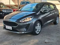 Usata Ford Fiesta 85 CV (62 kW) 2017 Grigio Utilitaria