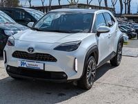 Usata Toyota Yaris Hybrid 92 CV (67 kW) 2021 Bianco Monovolume