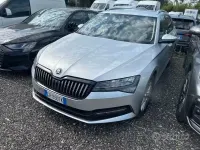 Usata Skoda Superb 150 CV (110 kW) 2022 Grigio Station wagon