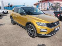 Usata VW T-Roc Advance 150 CV (110 kW) 2019 Oro SUV