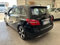 Usata Mercedes B180 109 CV (80 kW) 2017 Utilitaria