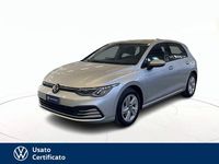 Usata VW Golf VIII Life 110 CV (80 kW) 2024 Grigio / pastello Berlina