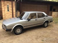 Usata Alfa Romeo Alfetta 135 CV (99 kW) 1982 Grigio Berlina