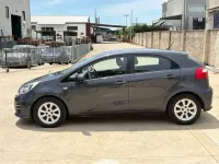 Usata Kia Rio 75 CV (55 kW) 2016 Grigio antracite metallizzato Utilitaria