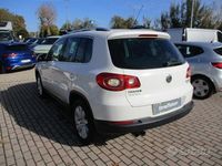 Gebraucht VW Tiguan Sportline 140 PS (102 kW) 2011 Weiß SUV