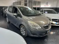 Usata Opel Meriva Cosmo 120 CV (88 kW) 2013 Grigio Monovolume