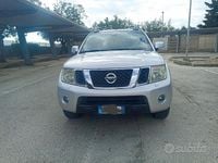 Usata Nissan Navara 190 CV (139 kW) 2010 Grigio Pick-up