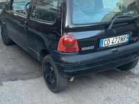 Usata Renault Twingo 58 CV (42 kW) 2002 Nero Utilitaria