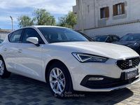 Usata Seat Leon Style 150 CV (110 kW) 2022 Bianco Berlina