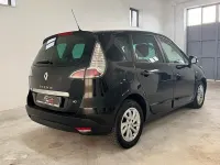 Usata Renault Scénic XMOD 110 CV (80 kW) 2016 Nero Monovolume