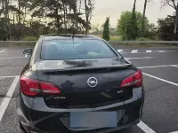 Usata Opel Astra Cosmo 110 CV (80 kW) 2013 Nero Berlina