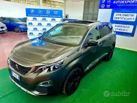 Usata Peugeot 5008 GT-line 150 CV (110 kW) 2018 Grigio SUV