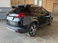 Usata Peugeot 2008 Allure 110 CV (80 kW) 2019 Nero metallizzato SUV