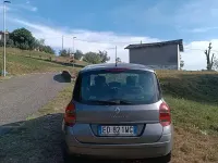 Usata Renault Modus 101 CV (74 kW) 2010 Grigio Monovolume