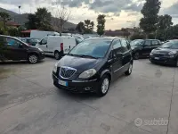 Usata Lancia Musa S 95 CV (69 kW) 2010 Marrone Monovolume
