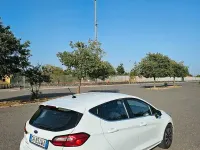 Usata Ford Fiesta Titanium 75 CV (55 kW) 2022 Bianco Utilitaria
