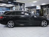 Usata Mercedes C220 Premium 170 CV (125 kW) 2018 Nero Station wagon
