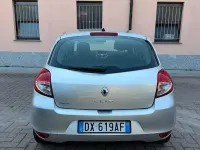 Usata Renault Clio III 75 CV (55 kW) 2009 Grigio Utilitaria