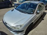 Usata Peugeot 206 75 CV (55 kW) 2002 Grigio Berlina