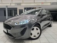Usata Ford Fiesta 86 CV (63 kW) 2017 Grigio Utilitaria