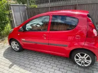 Usata Peugeot 107 68 CV (50 kW) 2008 Rosso Utilitaria