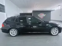 Usata BMW 318 143 CV (105 kW) 2010 Nero Station wagon
