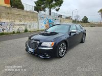 Usata Lancia Thema 239 CV (175 kW) 2012 Blu/azzurro Berlina