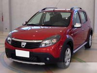 Usata Dacia Sandero Stepway 88 CV (64 kW) 2013 Rosso Berlina