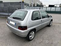 Usata Citroën Saxo 60 CV (44 kW) 2002 Grigio Utilitaria