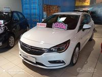 Usata Opel Astra 105 CV (77 kW) 2016 Bianco Berlina
