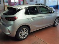Usata Opel Corsa S 75 CV (55 kW) 2024 Grigio chiaro metallizzato Berlina