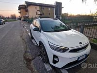 Usata Kia Stonic Style 110 CV (80 kW) 2017 Bianco SUV